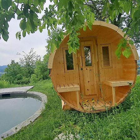 Holiday Home Sonnenhaus Svecina Dış mekan fotoğraf
